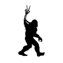 Bigfoot Pallet Signs