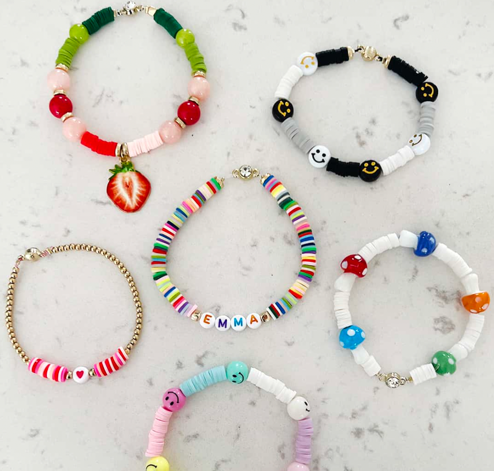 Seaside Bracelet Making