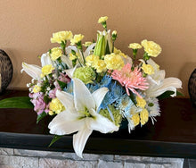 Seasonal Flower Bouquets - Free Local Delivery