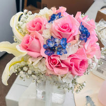 Seasonal Flower Bouquets - Free Local Delivery