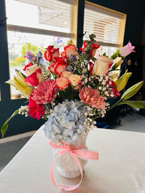 Seasonal Flower Bouquets - Free Local Delivery