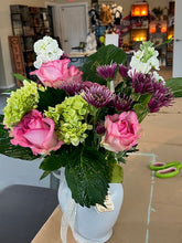 Seasonal Flower Bouquets - Free Local Delivery