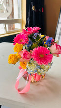 Seasonal Flower Bouquets - Free Local Delivery