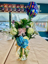Seasonal Flower Bouquets - Free Local Delivery